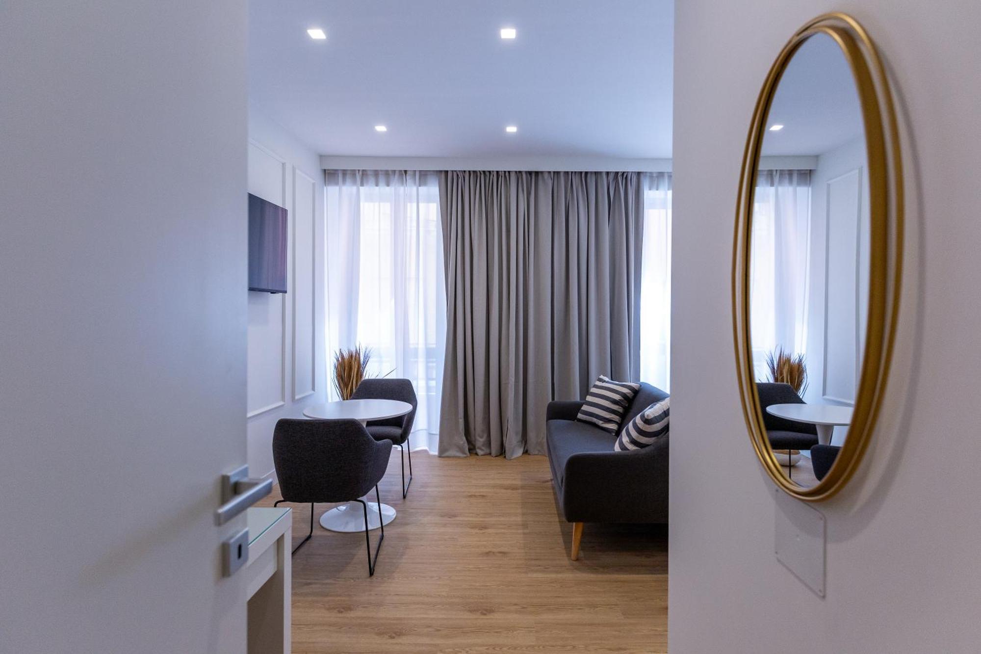 Casa Lounge Costituzione Hotel Cagliari Kültér fotó