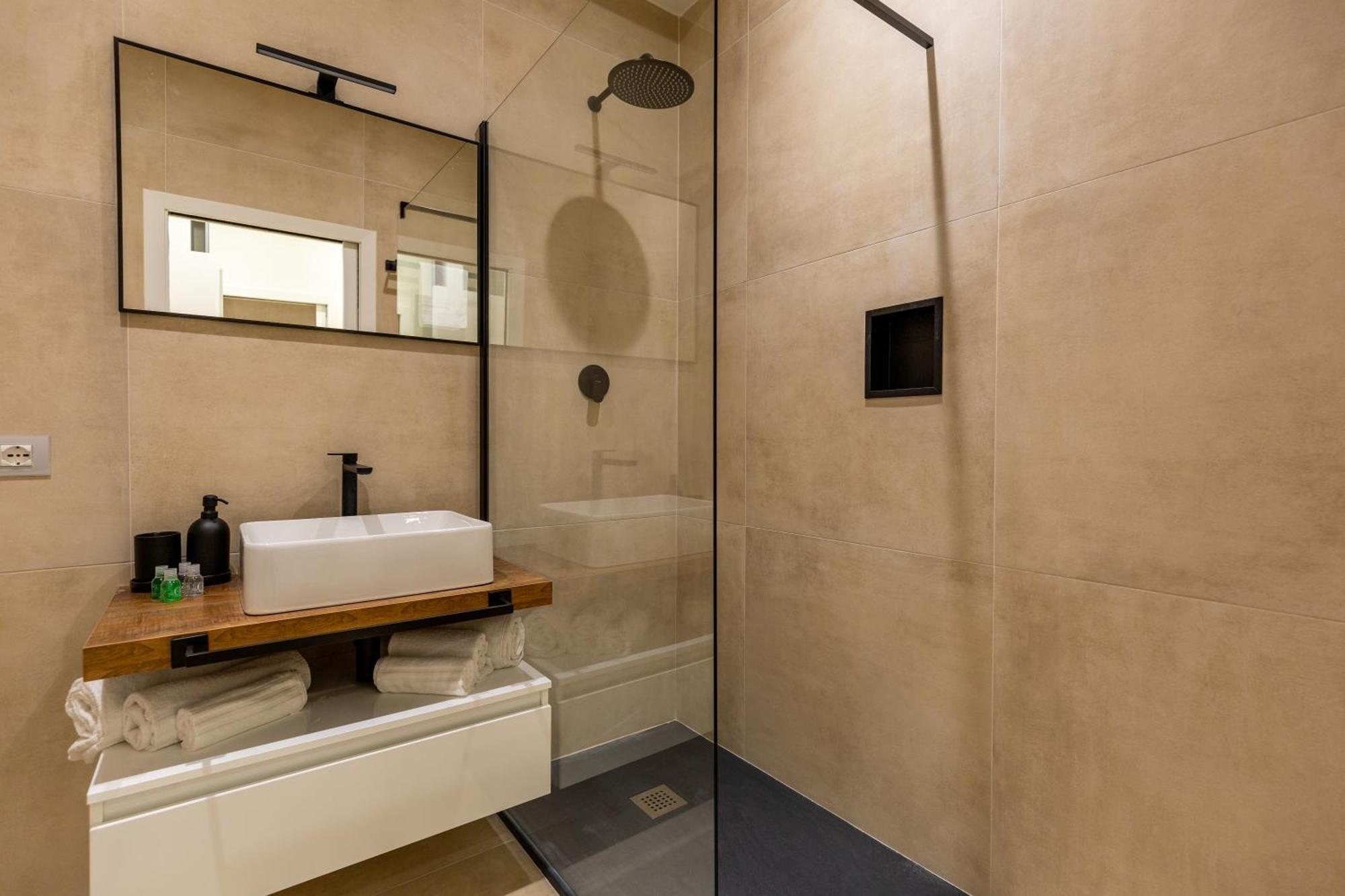 Casa Lounge Costituzione Hotel Cagliari Kültér fotó