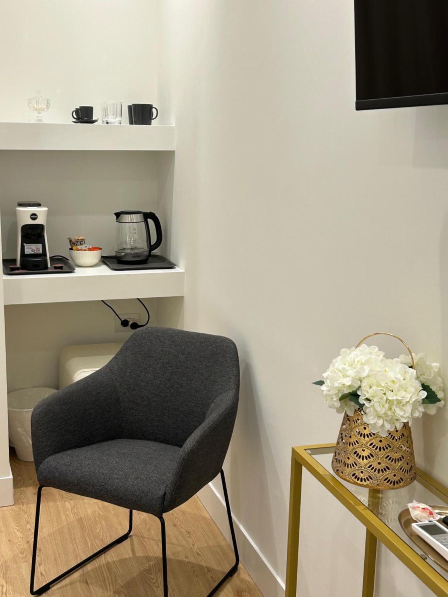 Casa Lounge Costituzione Hotel Cagliari Kültér fotó