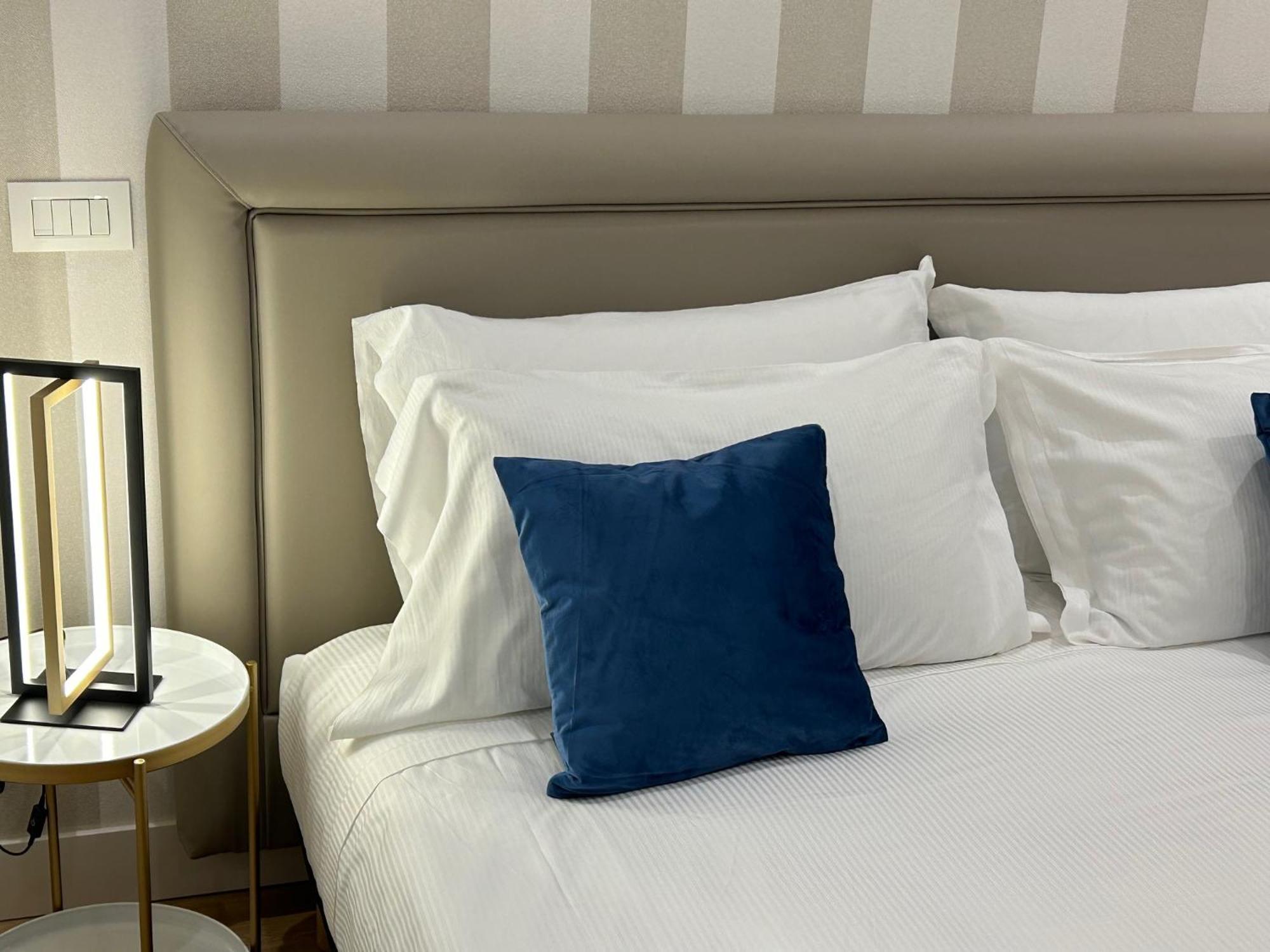 Casa Lounge Costituzione Hotel Cagliari Kültér fotó